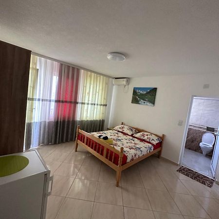 Apartments Edona Ulcinj Eksteriør bilde