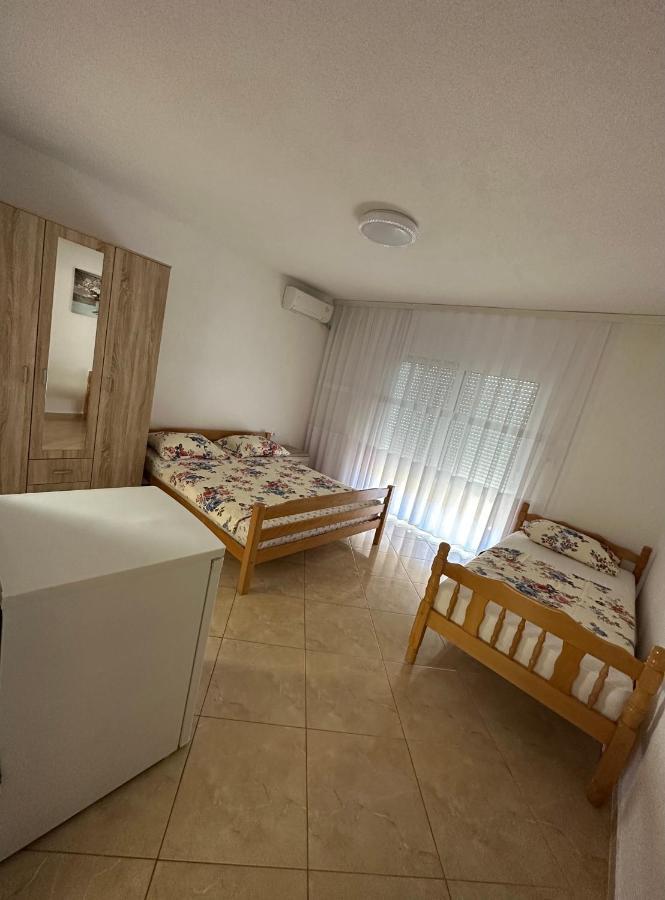 Apartments Edona Ulcinj Eksteriør bilde