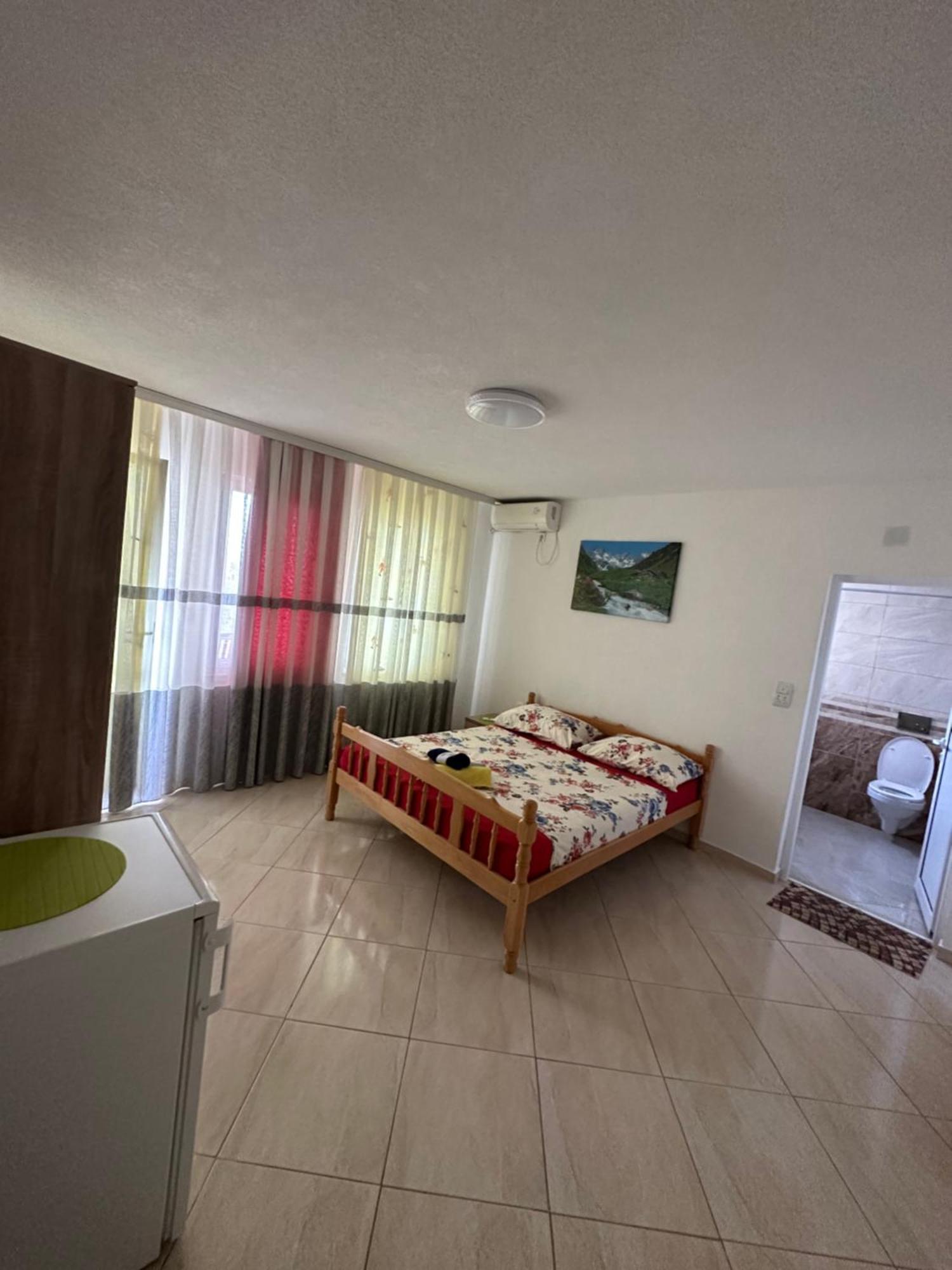 Apartments Edona Ulcinj Eksteriør bilde